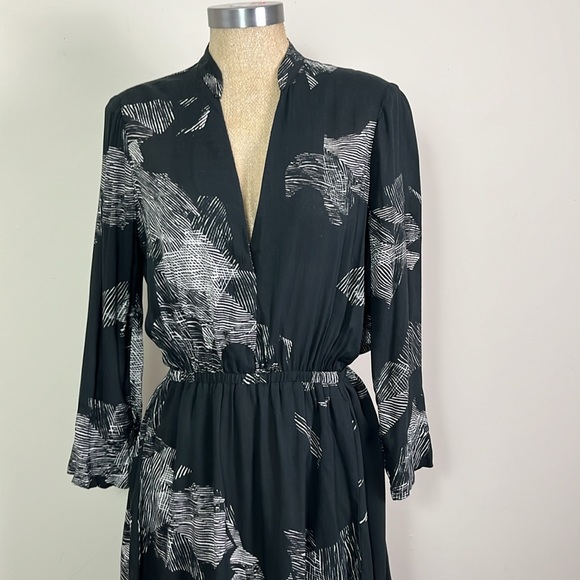 Raquel Allegra Black and White Patterned Dress - Picture 3 of 8